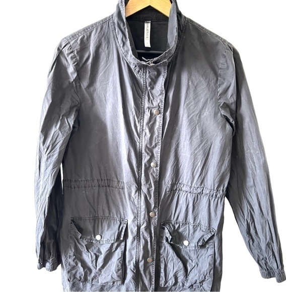 Fabletics Jackets & Blazers - Women's Fabletics Tahoo Utility Jacket Dark Gray Cotton Drawstring Snap …